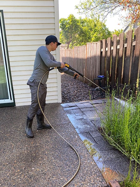 Roof Cleaning and Pressure Washing in Beaverton OR 1